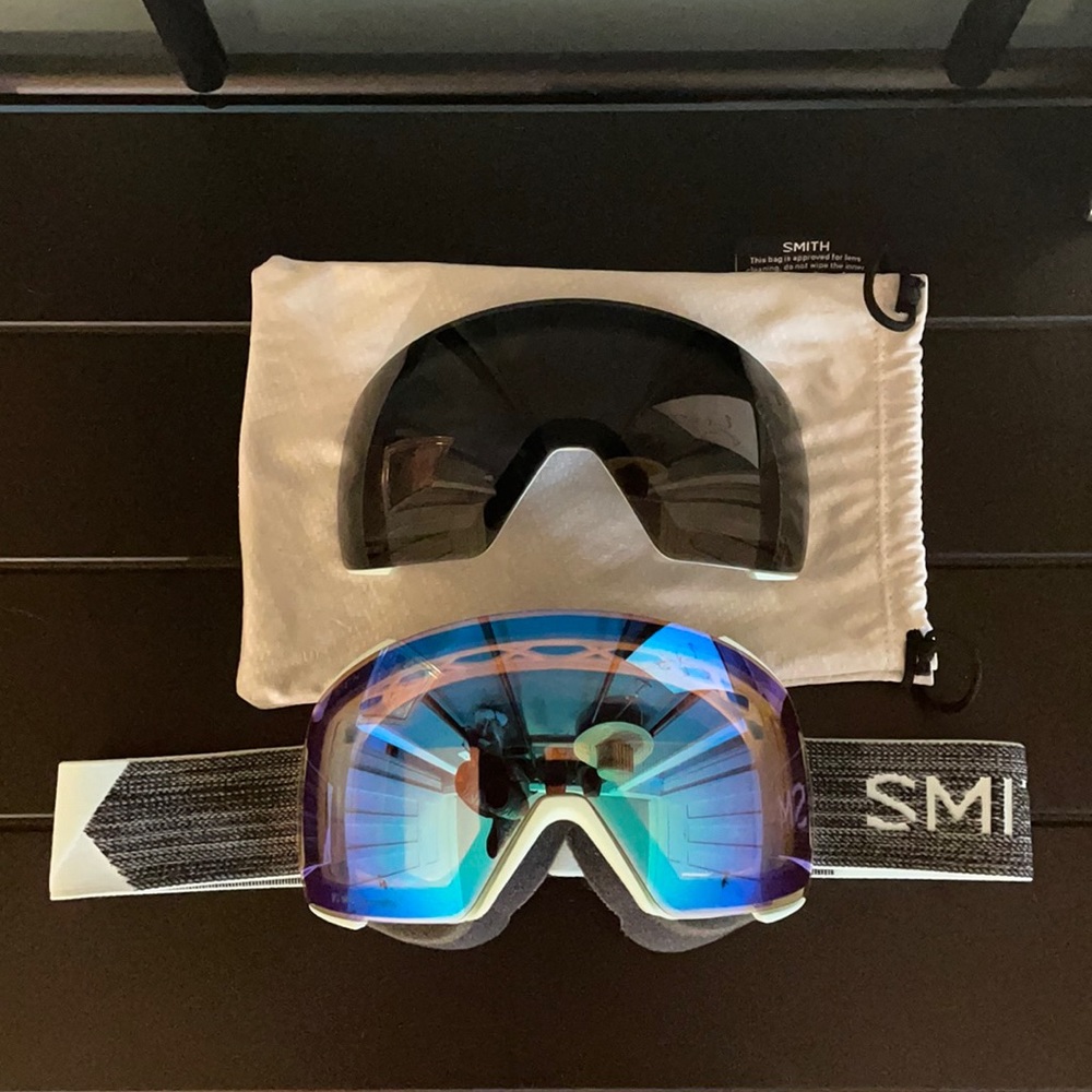 SMITH I/O MAG ChromaPop GOGGLES W/ EXTRA LENS